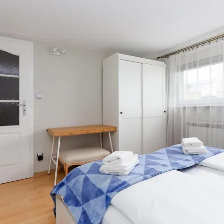 Centrum Homely Apartment