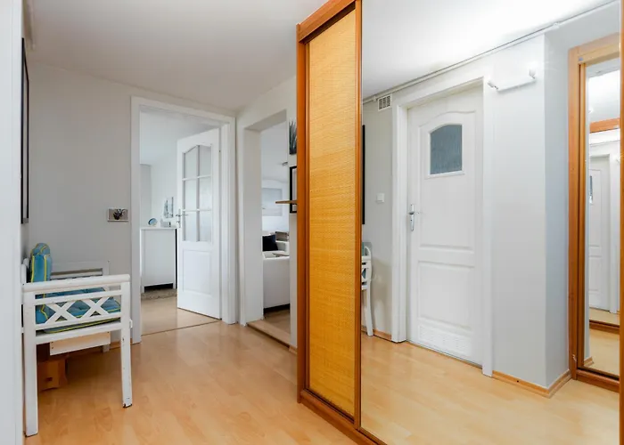 Centrum Homely Apartment *